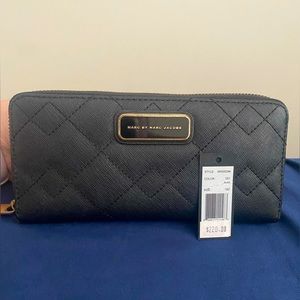 Marc By Marc Jacobs - Slim Quilted Zip Wallet - Authentic